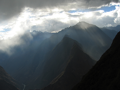 Raked light, Peru
